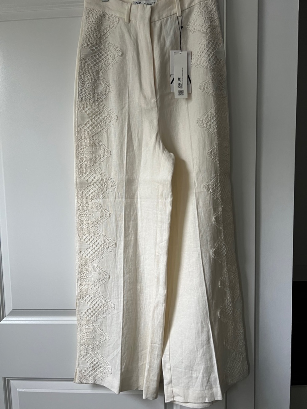Zara Cream Embroidered European Linen Wide Leg Trousers - Picture 4 of 9